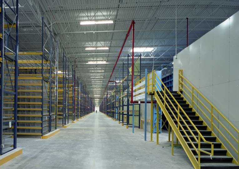 Manufacturing Facility for General Motors Parts Distribution Center Interior