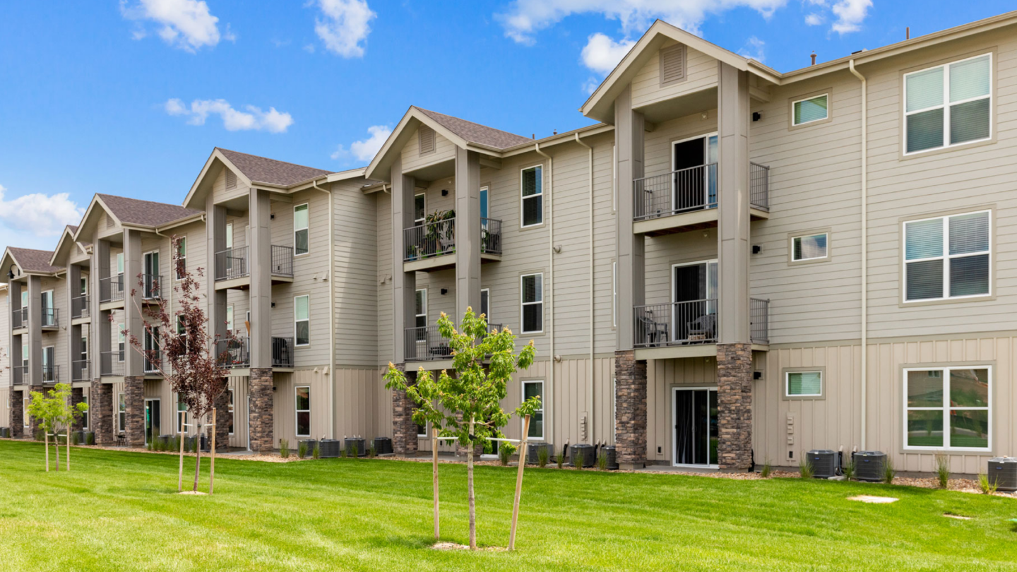 Ten West Greeley Apartments | Saunders